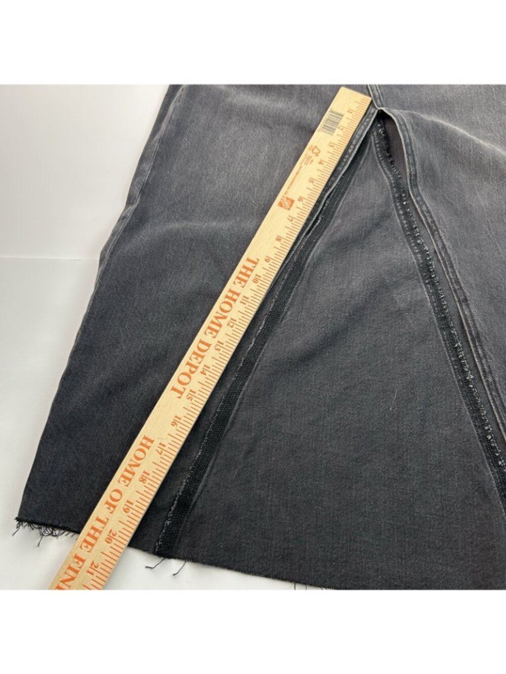 NWT American Eagle 90s High Rise Maxi Skirt Black Denim Front Slit Size 0/25W - Picture 4 of 13